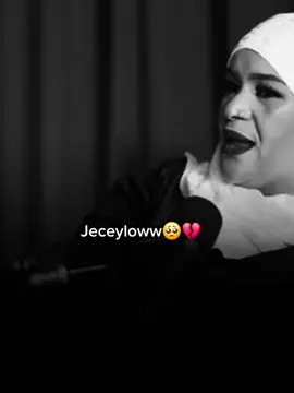 Jeceylow abaha was💔🥺😖#Xaqiiq #somalitiktok #foreyoupage👍💞 #👥👨‍❤️‍👨🤴❤️ #@Abdijaliil Osman 