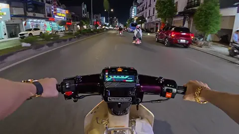 em trở về cuộc sống bộn bề. Lối anh về cũng ngược lối em đi🥺 #dream #dreamthai #honda #viral #xh 