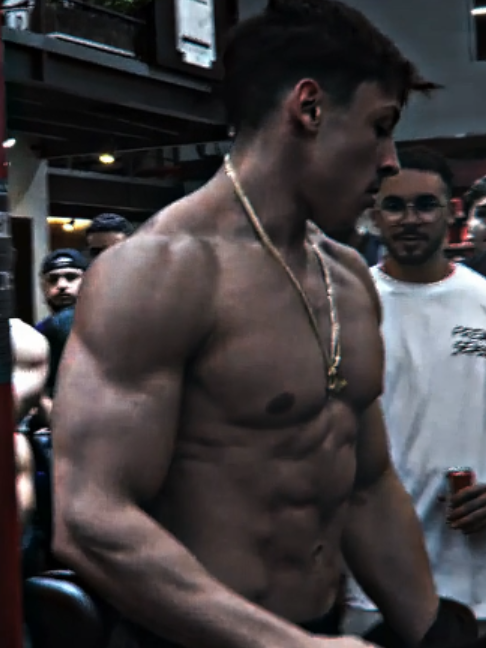 Ganley natural || song name: Code.red - DXNTVX || #ganley #gym #oldschool #bodybuilders #viral #fypp #gabrielganley #lenda #aftereffects #darkness #fy