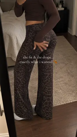 been reaching for these way too much lately🥺#widelegpants #leopardprintpants #fallaesthetic #elasticwaistband #tiktokshopblackfriday 