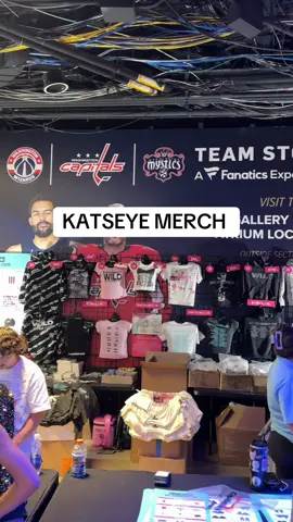 Here’s what @KATSEYE Merch looked like at @Capital One Arena for their show.  #forkboytdm #KATSEYE #eyekons #concert #WildWorldTour  @Interscope Records @Live Nation Concerts 