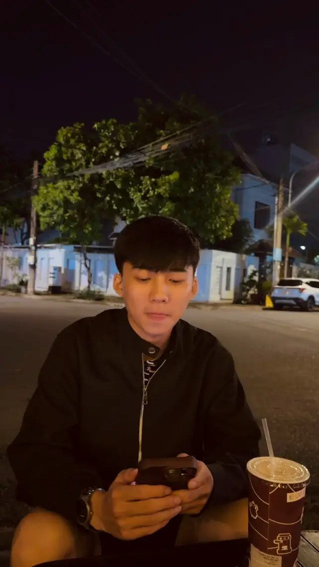 Cần điền vào chỗ trống, chứ mẹ sợ con trai mẹ ế 🤡🤡🤡 #xuhuong #saigon #1m #cuocsong #alone 