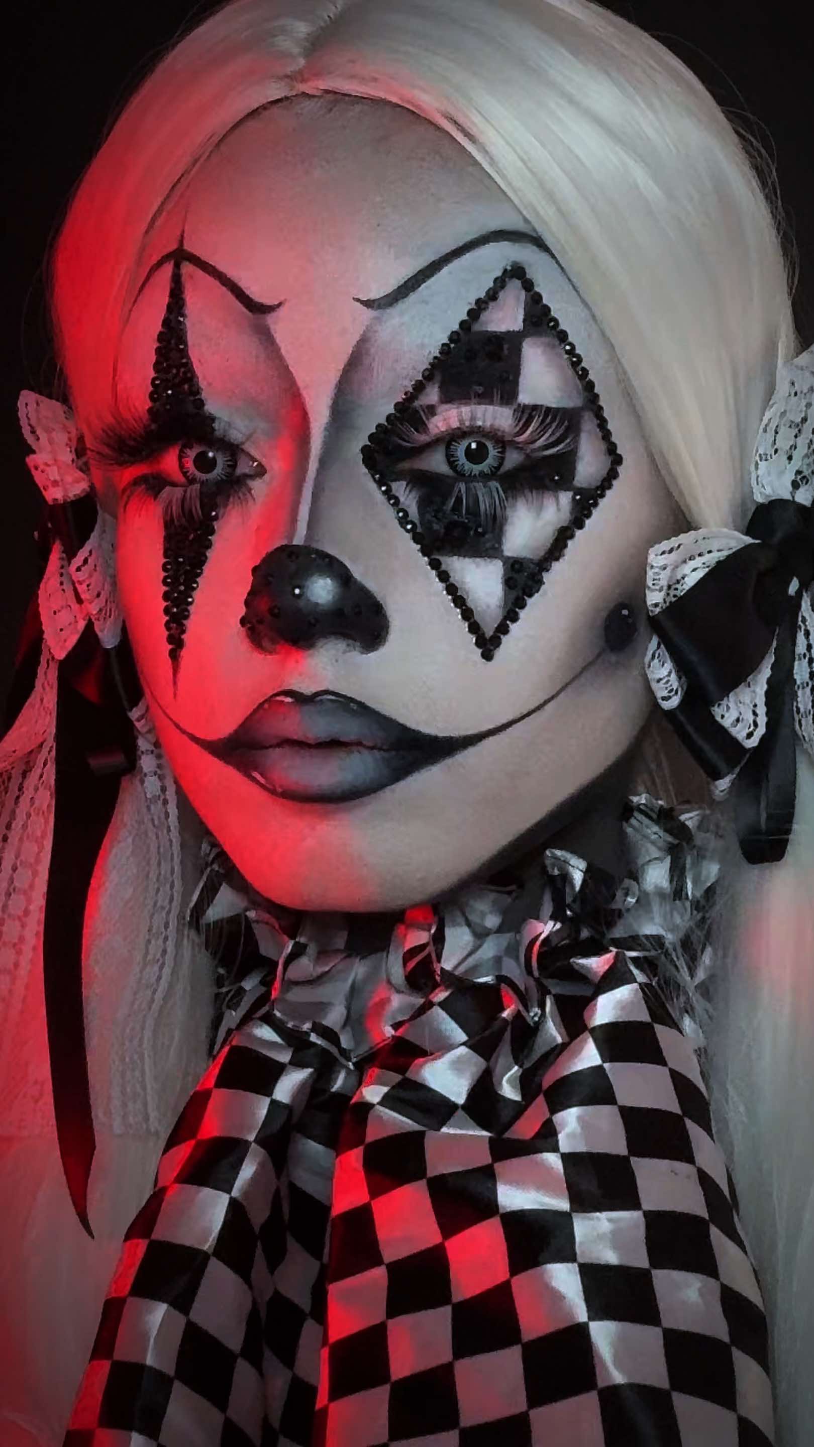 🤡🩸🔪 #halloweenmakeup #halloweenlook  #clown 
