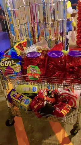 Trunks treats & Halloween vibes🍫🚗🍬👻Trunk or treat was a whole vibe🎃🔥…#halloween2026 #toystory #tiktokhalloween #foryoupage #spookyseason 