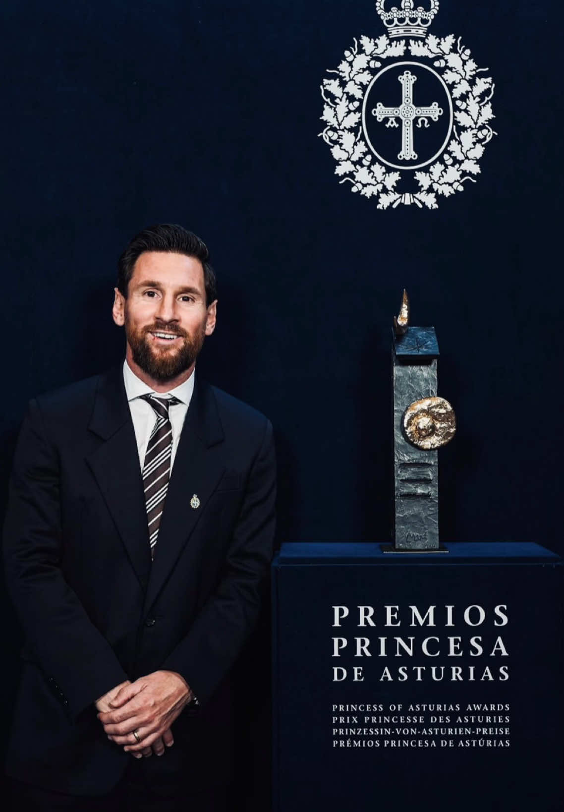 Lionel Messi received the Asturias Princess Award 2026 for Sports at the Campoamor Theater, with the presence of the King and Queen of Spain 🇪🇸  #messi #xuhuong #fyp #football 