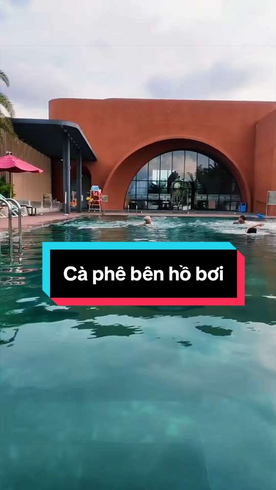 Post 2 | Bơi chán rùi lên bờ làm xíu cà phê nhen 😋 Một chiếc quán xinh, một chiếc view chill ngay tại Hải Viên Villas ☕️🩵 #HaiVienVillas #PhanThiet #NovaWorld #VillaPhanThiet 
