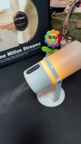 超静音設計のポータブル加湿器 就寝中も音が気にならない #ポータブル加湿器 #寝室用加湿器 #睡眠グッズ #静音家電 #快適生活