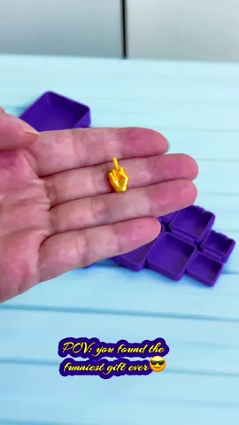 POV: you found the funniest gift ever😎✌️🎁 Their reaction will be priceless #POVGift #FunnyGift #ViralProducts #GiftShopping #TrendingNow