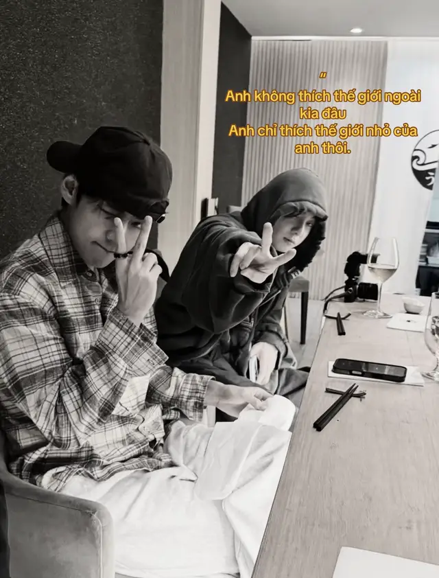 : Thế giới nhỏ của anh. #taekook#kookie#tete #taekookforever #tks 