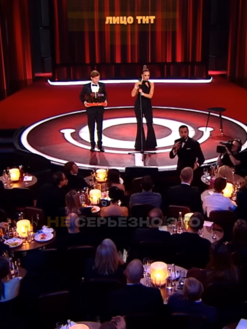Бузову отказали в лице ТНТ #Бузова #ТНТ #премияТНТ #лицоТНТ #ComedyClub
