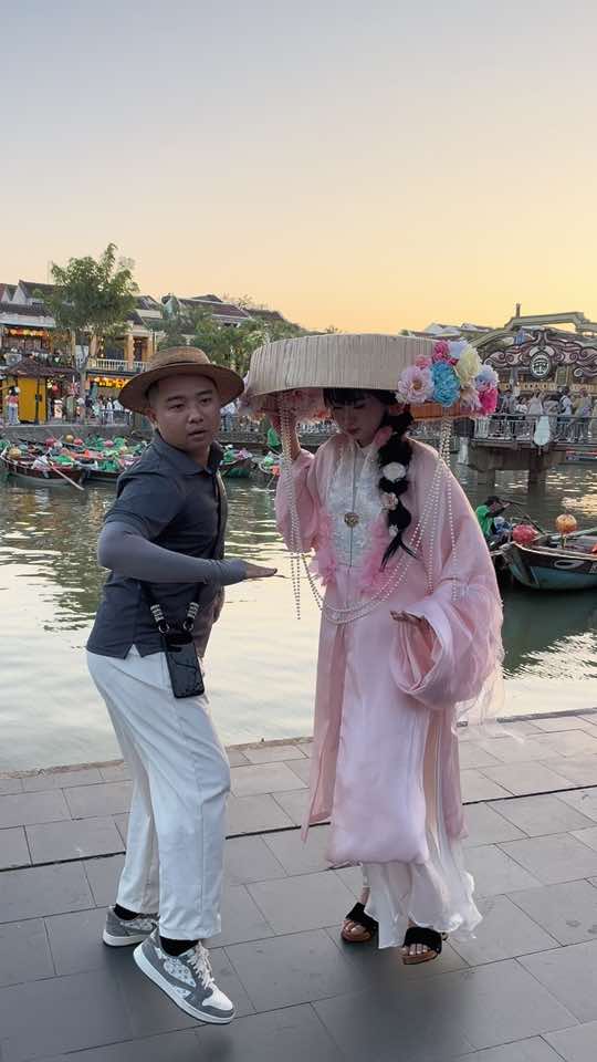 Chụp ảnh hay làm dance🤣