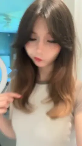 #fridaynight #tiktokviral #beautifulgirls 