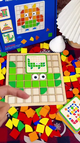 Follow the cards or create something completely your own #toddlerpuzzle #puzzle #woodentoy #giftforkids #puzzleforkids 