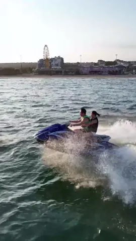 Ngắm hoàng hôn bên người mình thương theo cách riêng của bạn! #motonuoc #jetski #novaworldphanthiet 