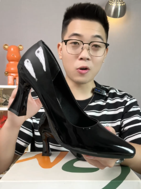 giày mũi nhọn trơn 5-7p có 3 màu đen bóng đen mờ kem mờ #depnu #deptangchieucao #xuhuong #thoitrangnu#giaynu#depnudep#reviewdep#thinhchotdon#Xưởng Giày Lương Ngân