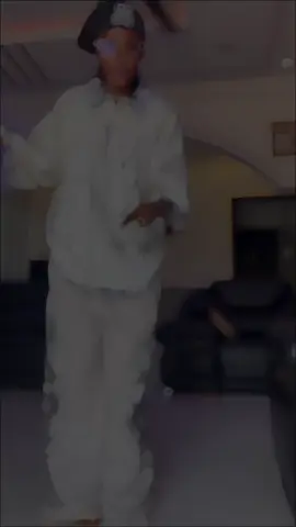 @~♡ŤÏYŮMBÄ💨🧌 