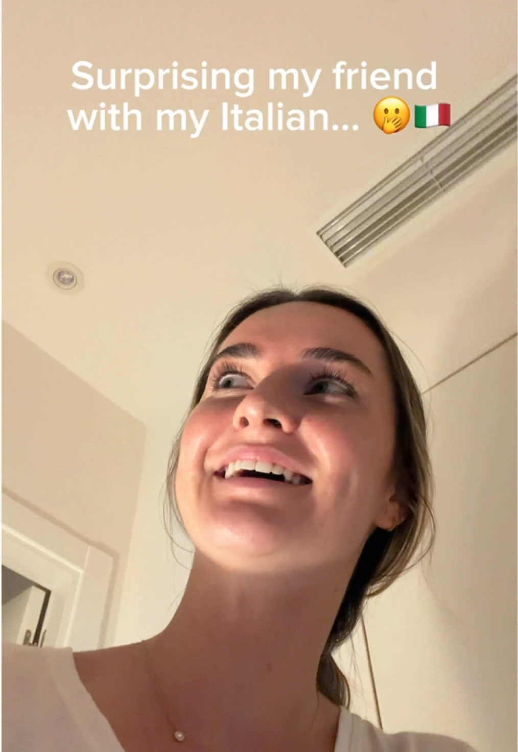 After using @sylvi_app_ for a few months my confidence to do this is through the roof hahaha  #italian #LanguageLearning #italianforbeginners #learningitalian #sylviambassador  
