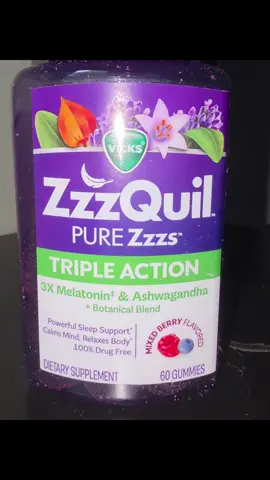 zzzquil gummies  #zzzquil #gummies #melatonin #sleep #fallasleep 