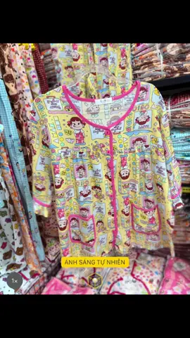 • Size M : 40-50kg👚 áo dài 62 👖M quần dài 97cm  • Size L : 50-60kg👚 áo dài 64 👖L quần dài 98 cm  • Size XL : 60-70kg👚 áo dài 65 👖XL quần dài 100cm #tolengocngoc #ngocngocne #tole #ngocngocbandotole #ngocngocnichbandobo 