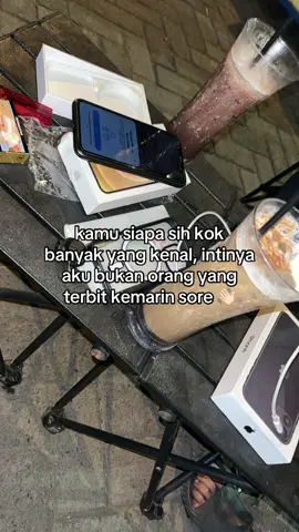 #4u 