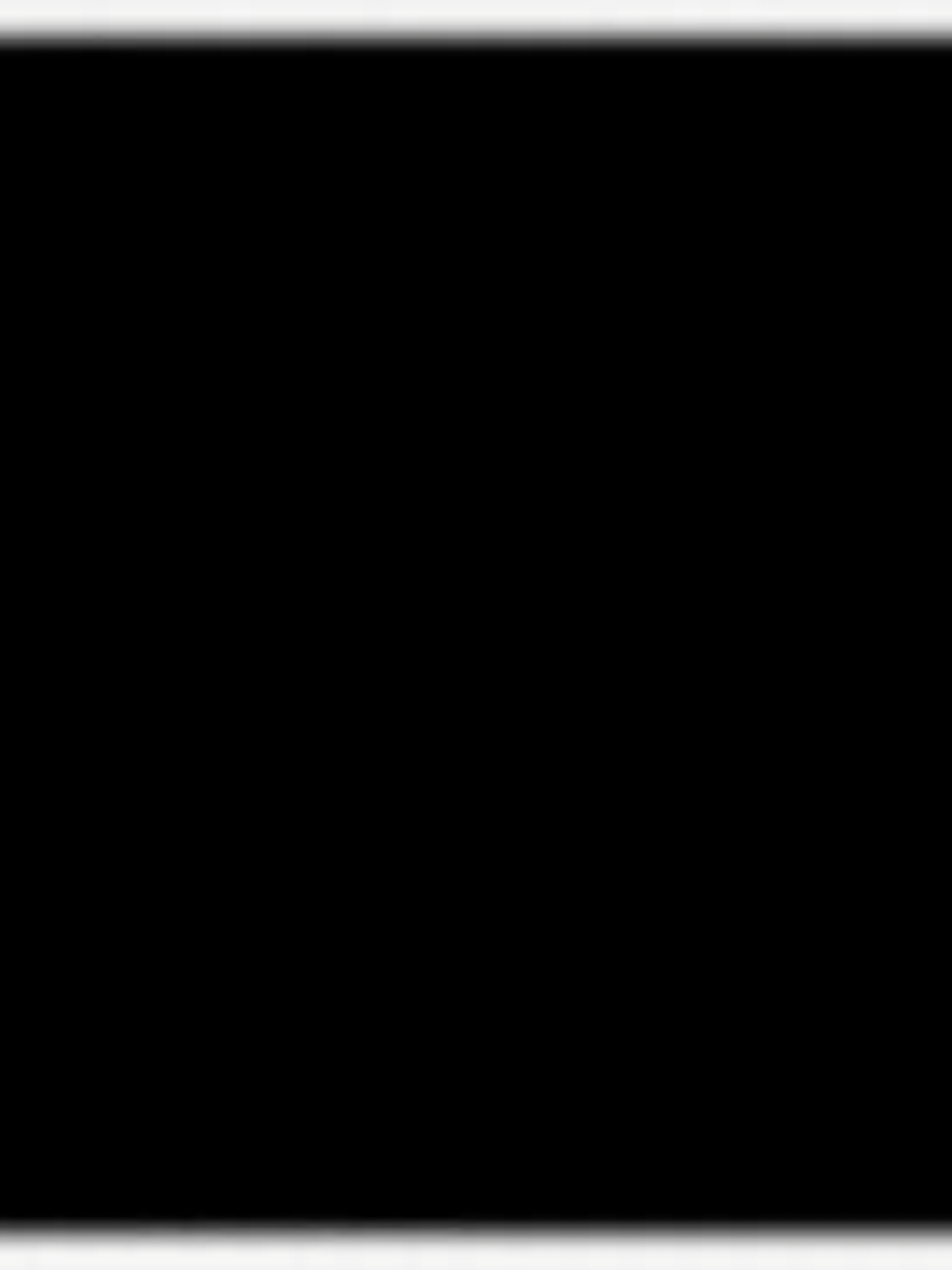 والقمر في الدنيا واحد 🌚