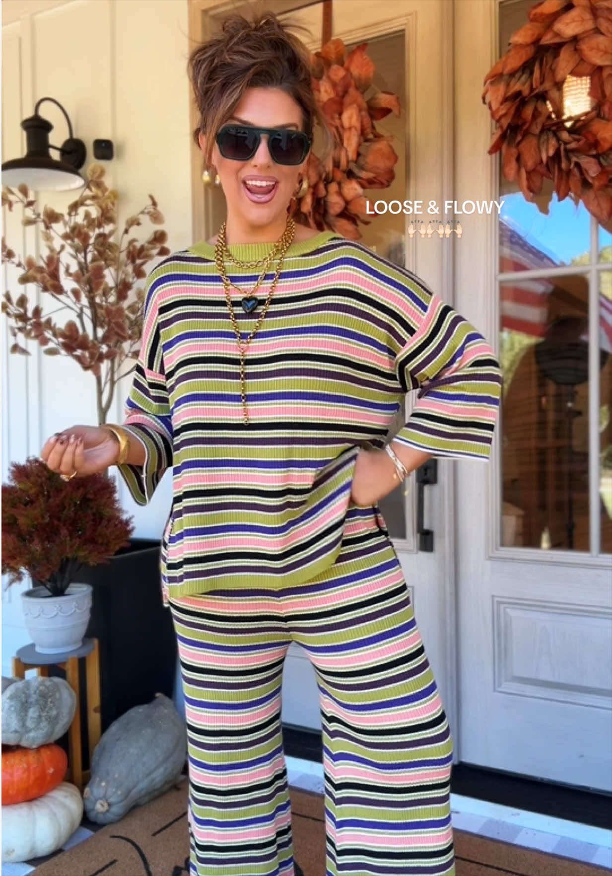 Every new color they come out with in this set, I’ll be purchasing. I’ve worn this set on repeat ever since getting it. One of my best TikTok buys to date! 🙌🏻🙌🏻🙌🏻 #midsizefashion #loungewear #2pieceset 