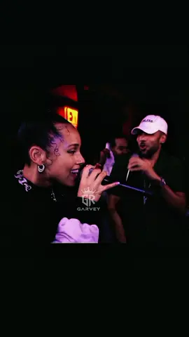 Ghetto Story -Alicia Keys & Cham. #garveyvybez #riddimdubstep #jamaicantiktok🇯🇲viral #carribeantiktok🇺🇸🇹🇹🇸🇷🇰🇳🇱🇨🇻🇨🇯🇲🇬🇾🇨🇦🇦🇬 #kenyatiktok_kenya🇰🇪💖 