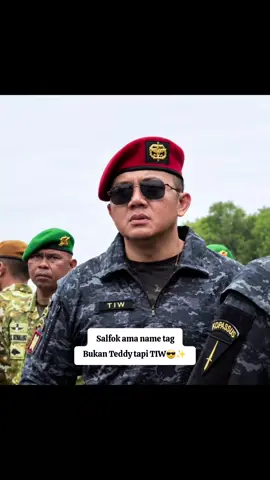 Bapak Seskab Mode Kopassus😎🔥✨️ #letkolteddy  #seskabteddyindrawijaya  #fyp 