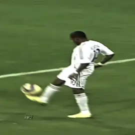 Robinho Skills.                                                #footballedit #football #skills #fyp #viral 