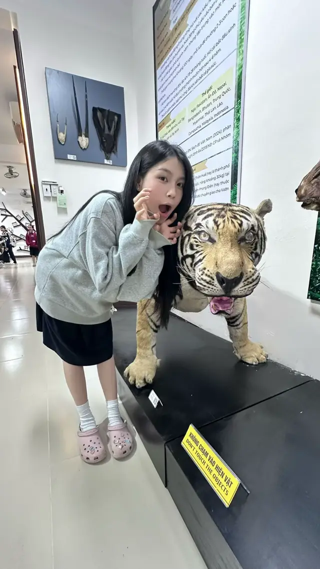 Con bên trái chuche hế #viral 