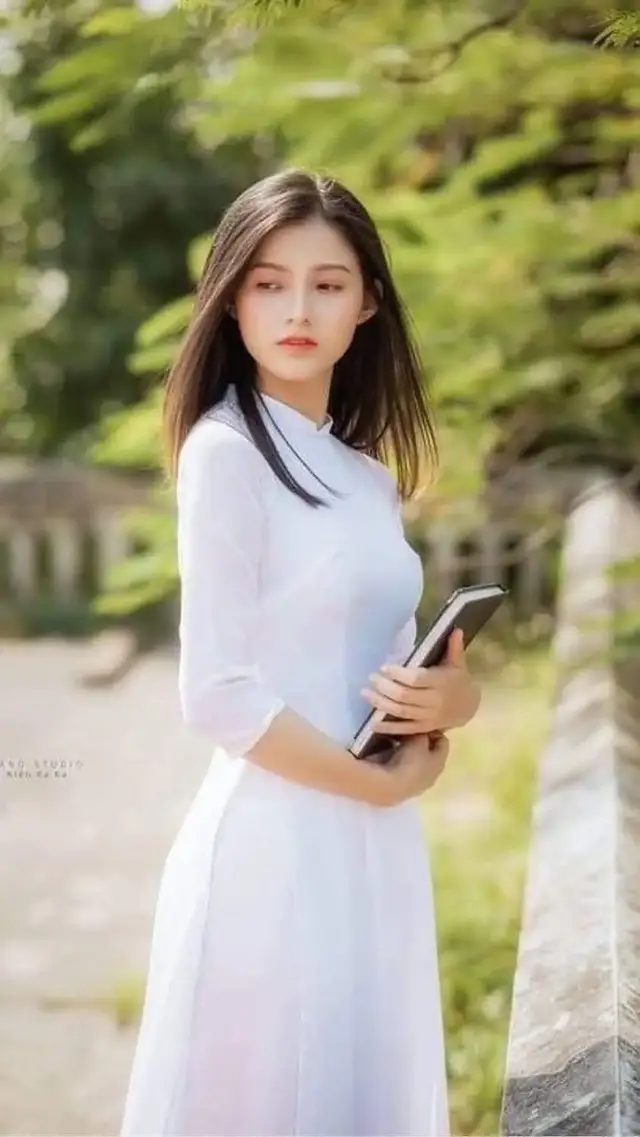 VÌ CHINH CHIẾN NGƯỢC XUÔI NÊN ÍCH VỀ ĐỂ HẸN HÒ.