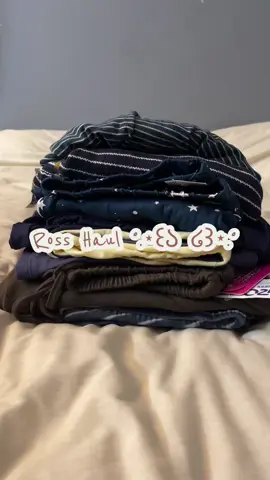 i’m noticing a pattern 🌝#rossfinds #clothinghaul #clothes #haul 