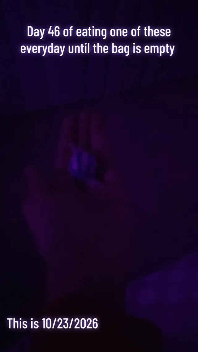 Yasss #reallife #blue #hand #purple 