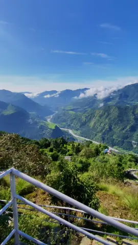 #fyp #60fps #vibe #aesthetics#nature #mountain #Hiking