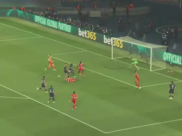 Kvara 🔥🐐 #fypシ #foryoupage #viralvideo  #kvaratskhelia🇬🇪 #psg 