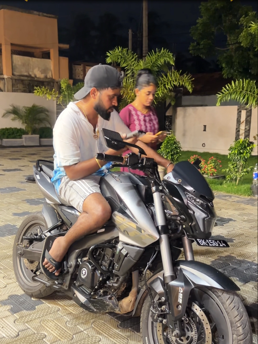 last Twist புரிஞ்சவங்க 🤣🤣 பிஸ்தா 🤣 #skview #skrishna #Krishna #slharshasai #skvlog couple vlog couple comedy couple joke 