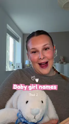 Baby girl names 👶🏼🩷#babygirlnames #girlnames #babynames #fyp 