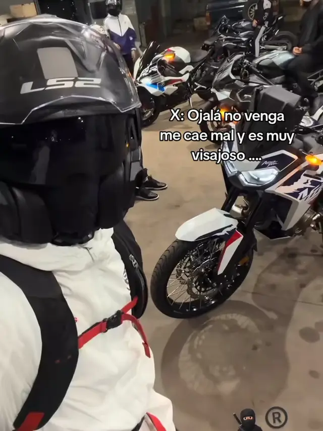 #ninoabravanel #africatwin #FDEA❦ #bikerboy #brasil 