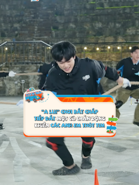 Chơi hết mình mà ngã một cú hết hồn 