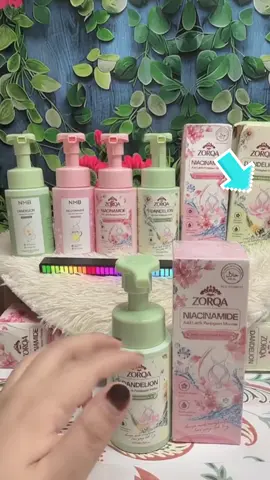 ZORQA Pencuci Wanita Niacinamide Asid Laktik Mousse 200ml, Penjagaan Kebersihan Intim Dengan Buih Lembut, Membantu Membersihkan Kulit Tanpa Gosokan Kasar, Mengekalkan Kelembapan, Rasa Bersih dan Segar