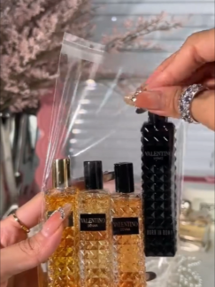 Roll‑on formats make re‑applying fragrance quick and totally mess‑free. #perf #mini #fyp   #p