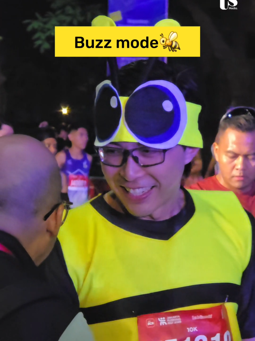 Aura garang vs mode lebah pas di jalur 🐝 Komen 🐝 kalo kamu liat beliau tadi! #myBCAJRF2026 #myBCAJakartaRunningFestival2026 #TSMedia #drtirta 