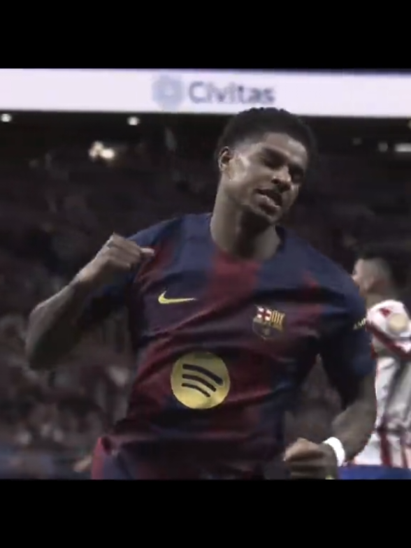 #وإن عاد الكلاسيكو، فمن يُعيد لنا راشفورد بقميص برشلونة؟ 😔💔 If El Clásico returns, who will bring Rashford back in a Barcelona shirt? 😔💔 #كلاسيكو_برشلونة_ريال_مدريد #Soccer #footballtiktok 