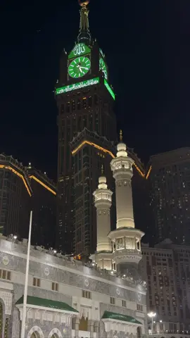 المسجد الحرام مَنبَع الإيمان، وموطن الأمن والأمان، فهنيئًا لمَن تعلَّق قلبه بهذا المكان ﴿وَمَنْ دَخَلَهُ كَانَ آمِنًا﴾. تلاوة فضيلة الشيخ أ.د. #ياسر_الدوسري  من صلاة الفجر 14 جمادى الأولى 1448هـ. #ياسر_الدوسري  #القران_الكريم  #المسجد_الحرام  #القران_الكريم_راحه_نفسية😍🕋  معتز