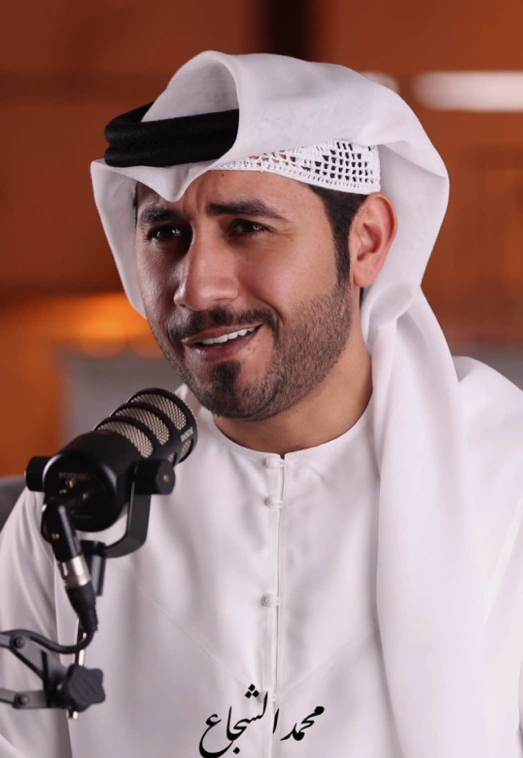 مرات اللي ينهي الحب مب الغياب، اللي ينهيه إنك تكون حاضر في حياة إنسان، بس اهتمامك فيه غايب #اكسبلور #foryou #fyp #viral 