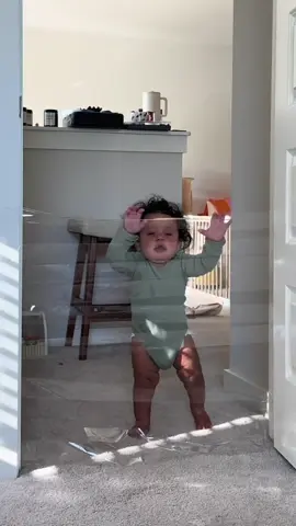 See how babies react#Dad#moms#fun#zahmir#zaza 