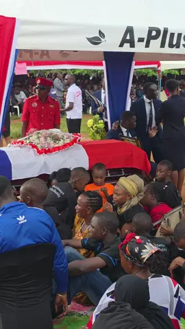 Family Of The Late Charles Matovu At The Burrials #trendingvideo #fypシ #foryoupage #bobiwine 