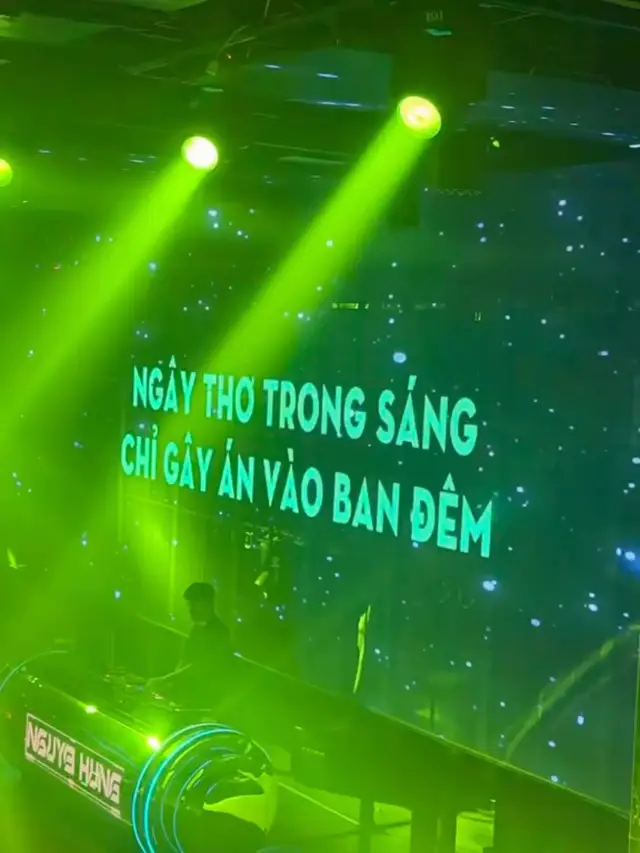 Hự