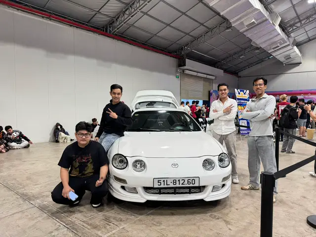 Mang con xe đi sự kiện Diecast Expo 2026 🚗🛞 Được cái vào giữa ngày day 2 nên mọi người khá là quan tâm ❤️ Chuyến này chạy truyền thông tới nóc luôn 🔥 #diecastexpo #celica #celicagt #toyotacelica #celicagts 