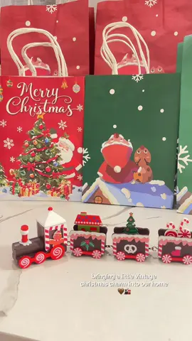 christmas mini train ornament 🚂🎄 a charming little addition to your holiday decorations ✨#minitrain #chrsitmasdecor #woodentrain #christmas #decoration 